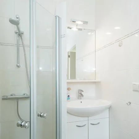 בית נופש Cozy Holiday In Near The Sea